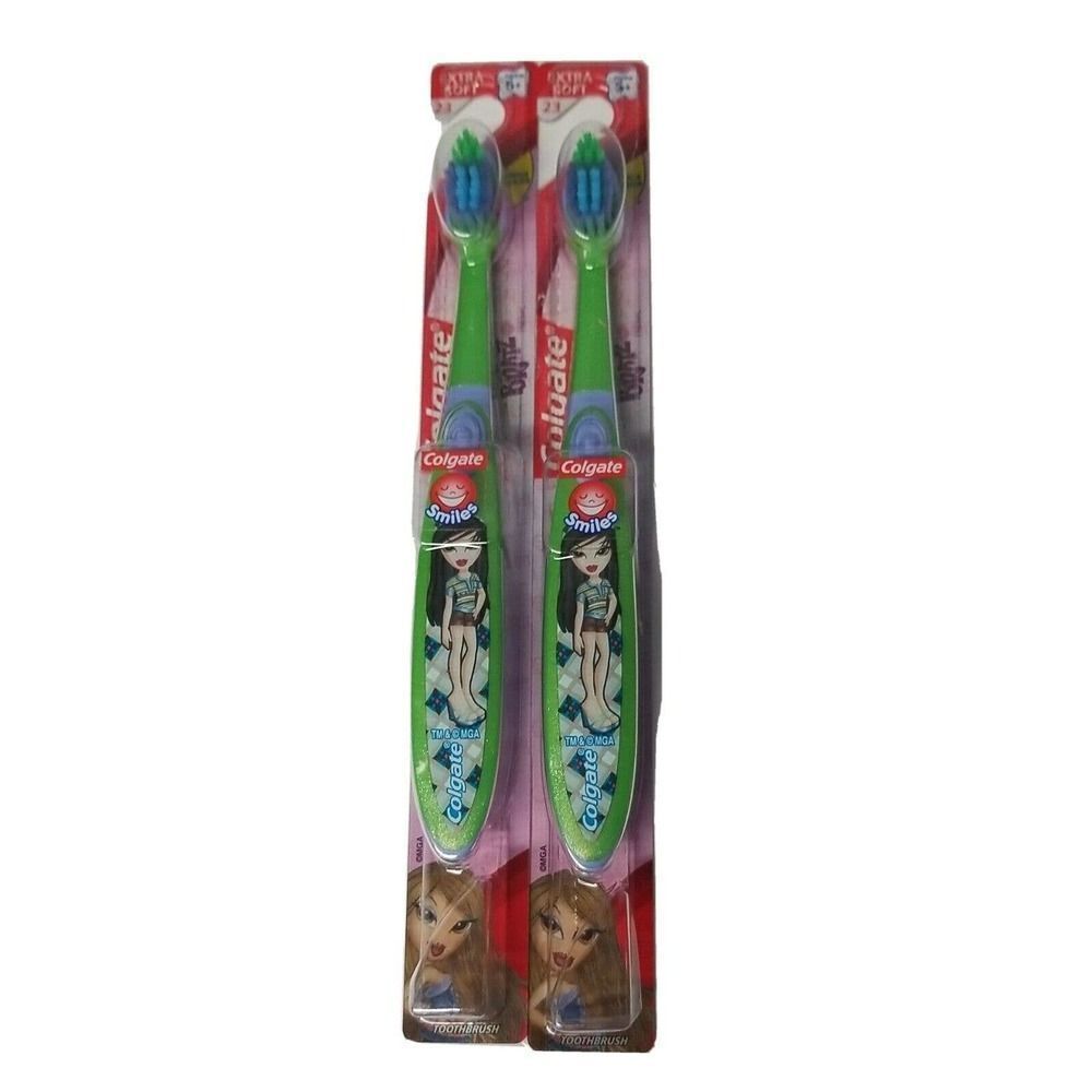 2007 Soft toothbrush#23 NEW 2x standard bristles Bratz Colgate ages 5+